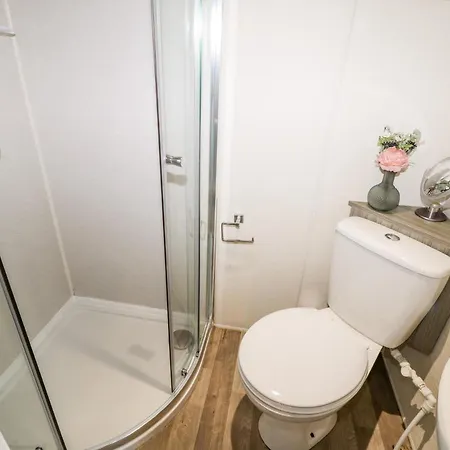 Paddock Retreat - Luxury Glamping * 솔트번바이더씨